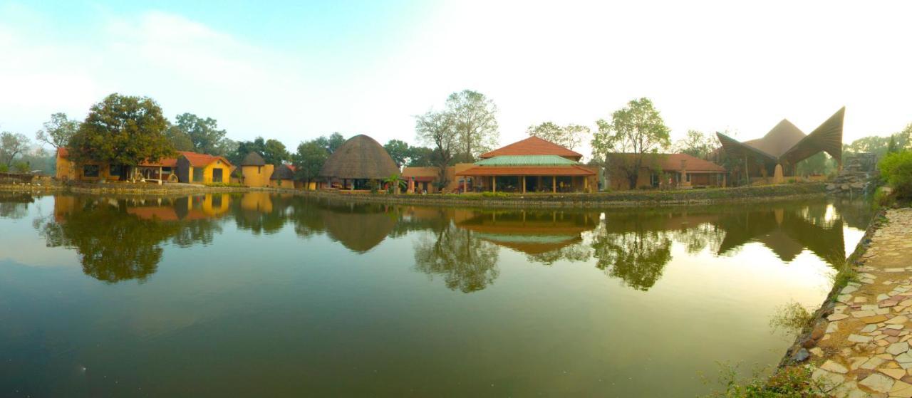 Serendipity Lakes And Resorts Tamia Exteriör bild
